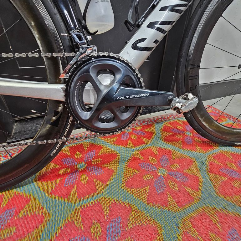 Used Canyon Aeroad CF SL 8.0 2019 2019 Road & Gravel, Light Gray — image 3 of 4