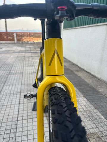 Käytetty Aurum Custom SRAM Force eTap AXS 2024 Road & Gravel — kuva 20 / 46