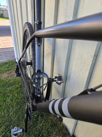 Used Specialized Crux Comp 2022 2022 Road & Gravel, Black — image 7 of 8