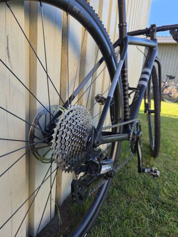 Used Specialized Crux Comp 2022 2022 Road & Gravel, Black — image 6 of 8