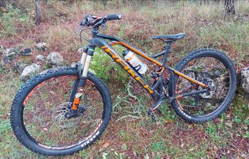 Použité Mondraker Foxy 2018 2018 Mountainbike — obrázek 2 z 5