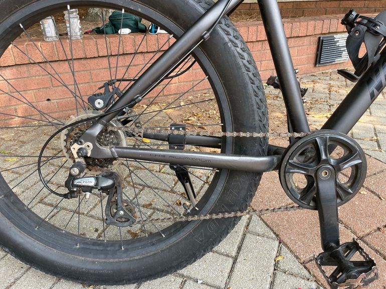 Used Northrock Custom Shimano Altus 2019 Mountainbike, Light Gray — image 3 of 3