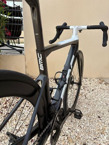 Brugt BMC Teammachine SLR 01 TWO 2024 2024 Road & Gravel — billede 4 af 9
