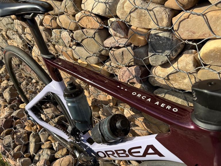 Brugt Orbea ORCA AERO M10iLTD 2024 2024 Road & Gravel — billede 6 af 9