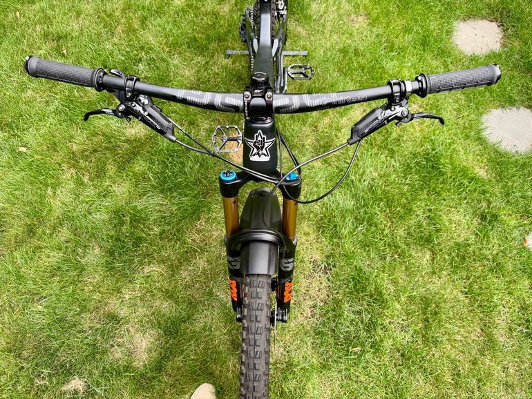 Used Guerrilla Gravity Smash SRAM X01 Eagle 2021 Mountainbike, Black — image 2 of 10