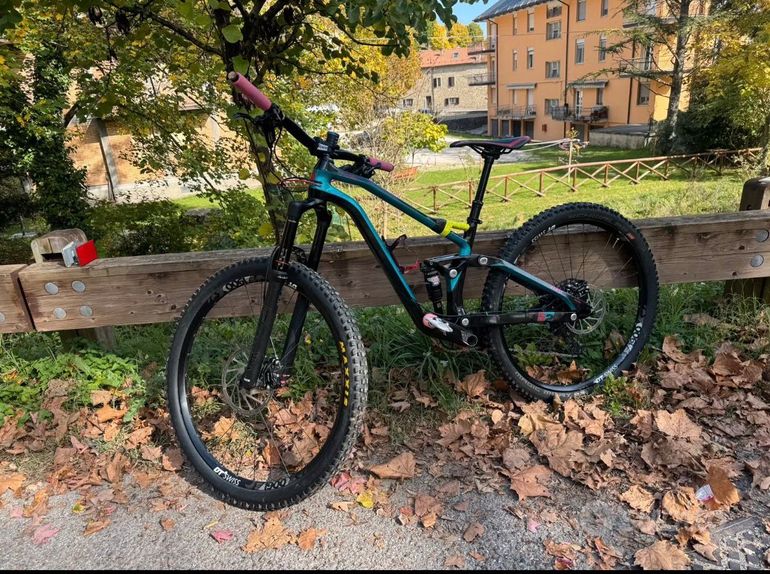 Käytetty LOMBARDO Custom SRAM NX 2023 Mountainbike — kuva 2 / 3