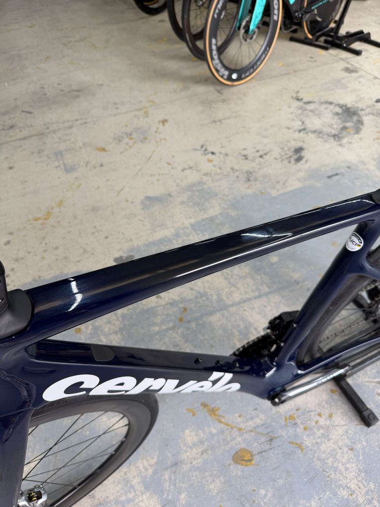 Brugt Cervélo Caledonia-5 Red ETap 2023 Road & Gravel — billede 23 af 24