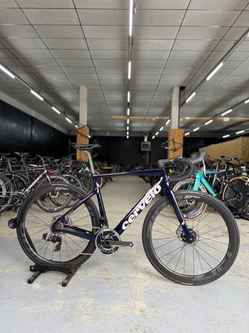 Brugt Cervélo Caledonia-5 Red ETap 2023 Road & Gravel
