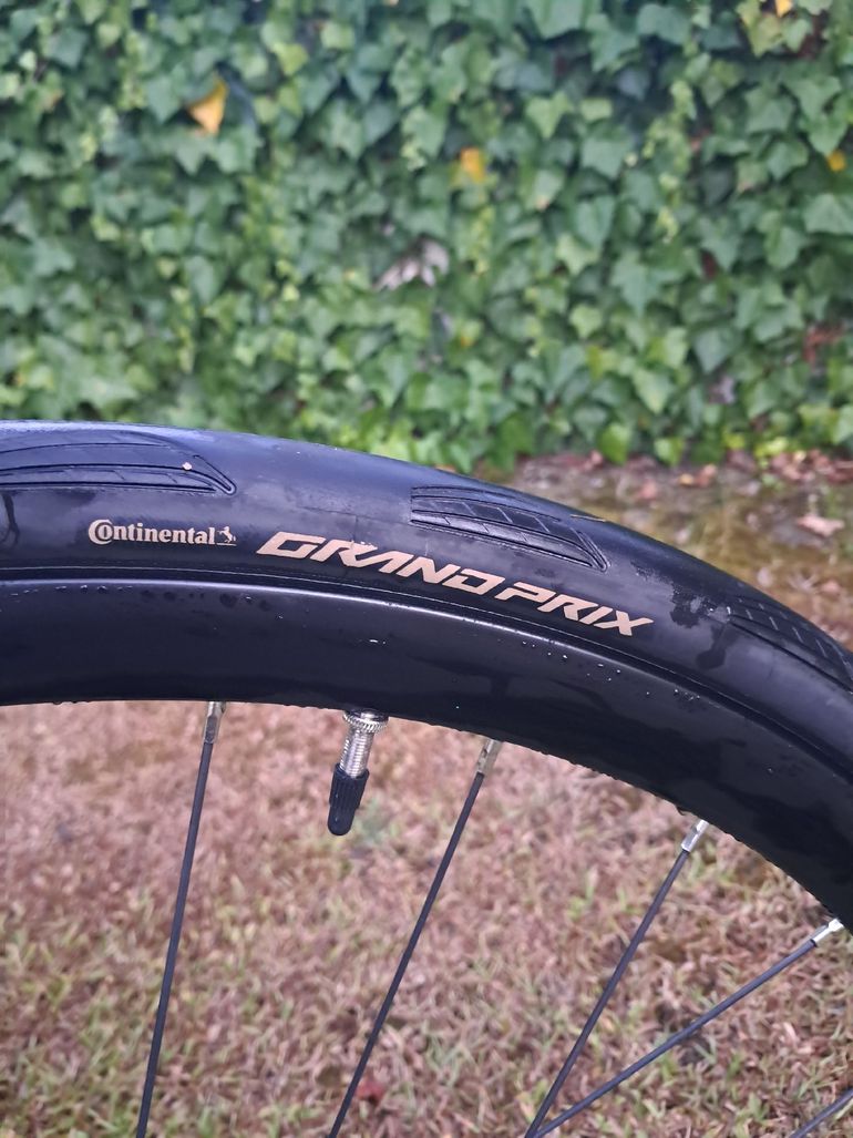 Orbea Orca M30 2026 2026 Road & Gravel usato, Verde — immagine 9 di 15