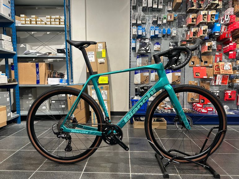 Used Bianchi Impulso COMP 2026 2026 Road & Gravel, Green — image 2 of 3