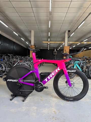Trek Speed Concept SLR7 Dura Ace Di2 2023 Road & Gravel d'occasion