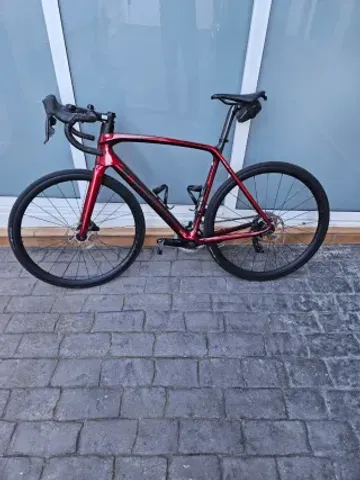 Brugt Trek Émonda SL 6 eTap 2022 2022 Road & Gravel