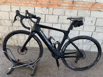 Pinarello Nytro Motore FAZUA Ride 50 Evation 2020 Road & Gravel usato