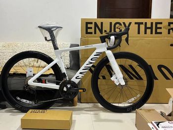 Used Canyon Aeroad CF SLX 8 Di2 2024 2024 Road & Gravel