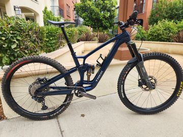 Used Trek Fuel ex SRAM GX 2024 Mountainbike, Blue — image 1 of 5