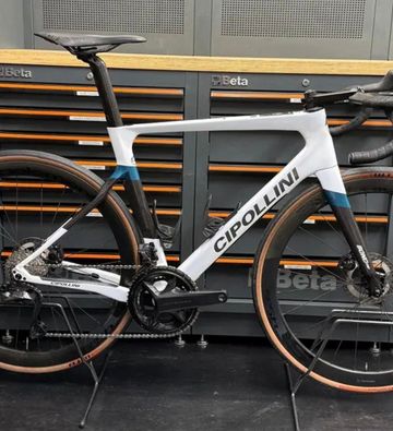 Tweedehands Cipollini Bond Frameset 2024 Road & Gravel — afbeelding 2 van 3