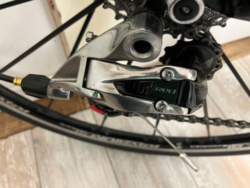 Used Giant Tcr advanced SRAM Red 2014 Road & Gravel, Black — image 3 of 8