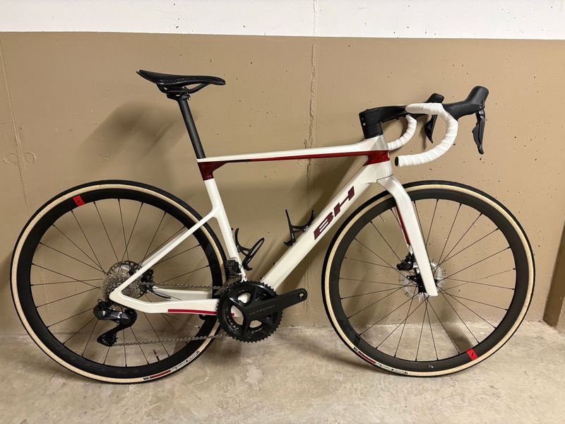 Used BH Ultralight Shimano Ultegra Di2 2024 Road & Gravel