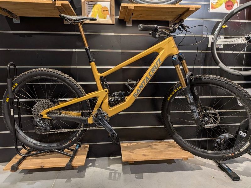 Używany Santa Cruz BRONSON GX AXS / Carbon C 2023 2023 MTB