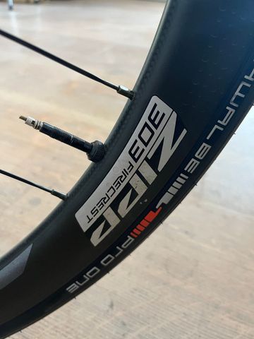 Used Felt Custom SRAM Red eTap AXS 2025 Road & Gravel, Blue — image 31 of 35