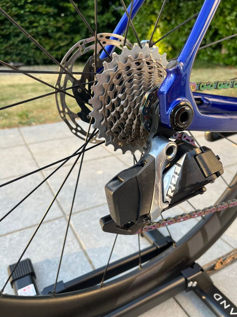 Brugt Felt Custom SRAM Red eTap AXS 2025 Road & Gravel — billede 4 af 35