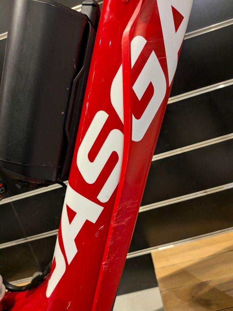 Used GASGAS ECC 6 2024 2024 Mountainbike, Red, 29 — image 5 of 7