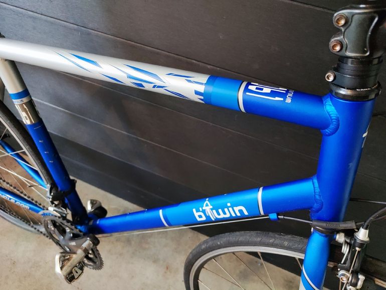 Used B’TWIN Custom Campagnolo Mirage 2008 Road & Gravel, Blue — image 9 of 10