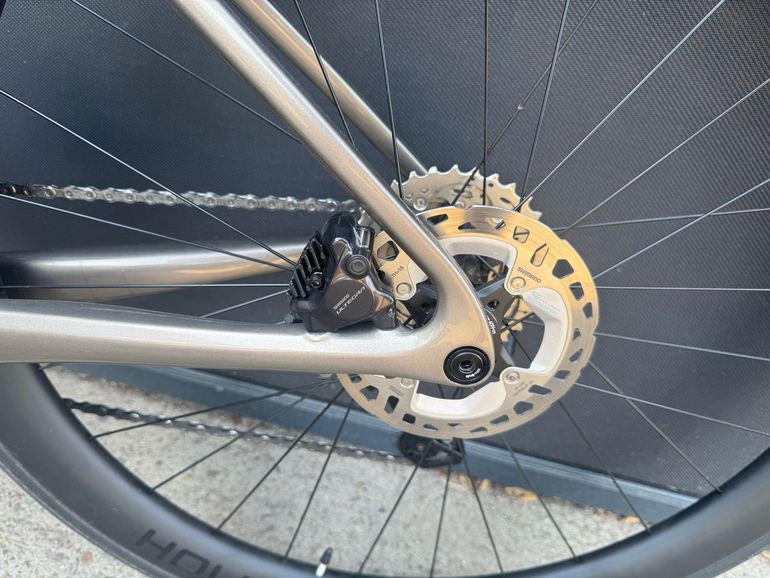 Cannondale SuperSix EVO Shimano Ultegra Di2 2025 Road & Gravel usato, Grigio chiaro — immagine 8 di 14
