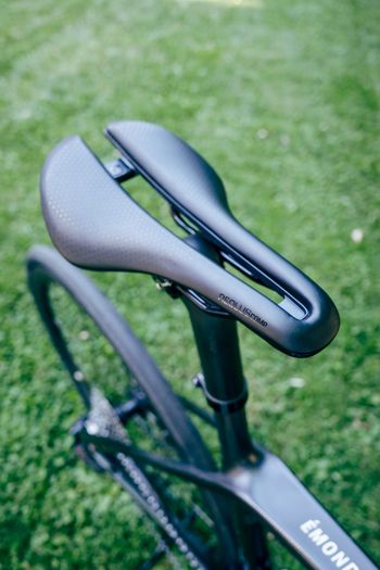 Trek Emonda Shimano 105 Di2 2025 Road & Gravel de segunda mano, Negro — imagen 6 de 11