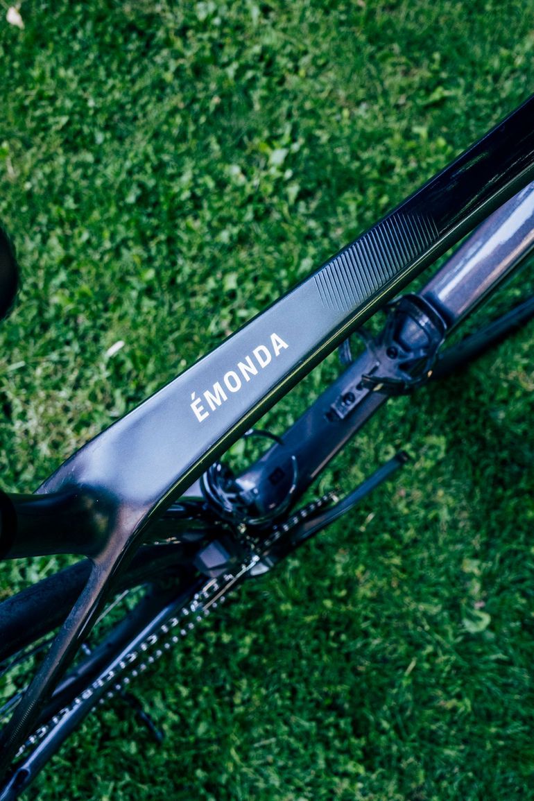 Trek Emonda Shimano 105 Di2 2025 Road & Gravel de segunda mano, Negro — imagen 2 de 11