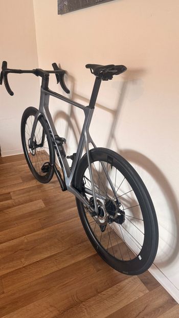 Brugt Giant Propel Advanced Pro 0 Di2 2025 2025 Road & Gravel — billede 14 af 15