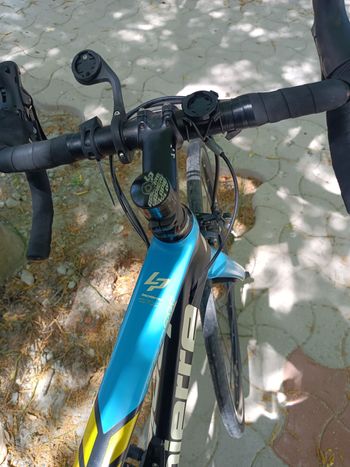 Vélo de route Lapierre 2017 2017 Road & Gravel usato, Blu — immagine 4 di 8