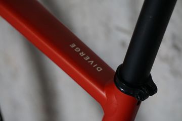 Used Specialized Diverge Elite E5 2023 2023 Road & Gravel, Red — image 8 of 10