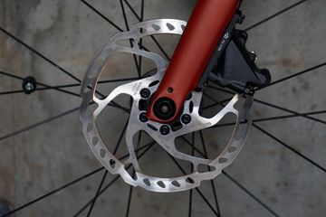 Used Specialized Diverge Elite E5 2023 2023 Road & Gravel, Red — image 4 of 10