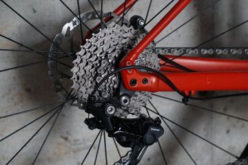 Used Specialized Diverge Elite E5 2023 2023 Road & Gravel, Red — image 6 of 10