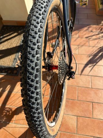 Trek Superfly Shimano Deore XT 2019 Mountainbike de segunda mano, Rojo — imagen 4 de 8