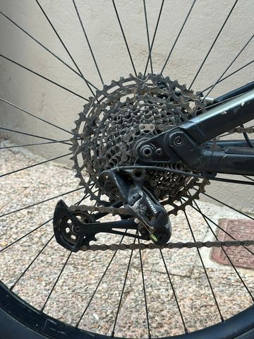 Used Canyon Spectral 7 2021 2021 Mountainbike, Black, 27.5 — image 5 of 11