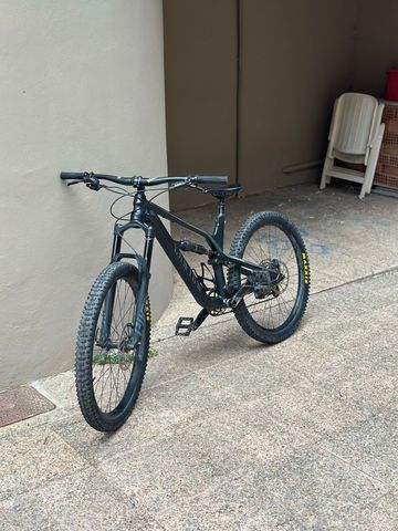 Used Canyon Spectral 7 2021 2021 Mountainbike, Black, 27.5 — image 3 of 11