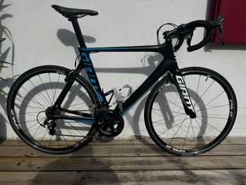 Used Giant Propel Advanced 1 2017 2017 Road & Gravel