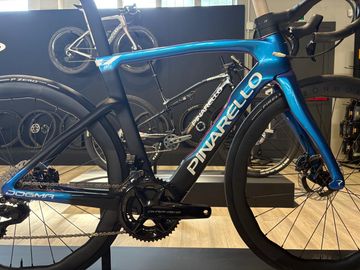 Gebrauchtes Pinarello DOGMA F DURA ACE Di2 2026 2026 Road & Gravel
