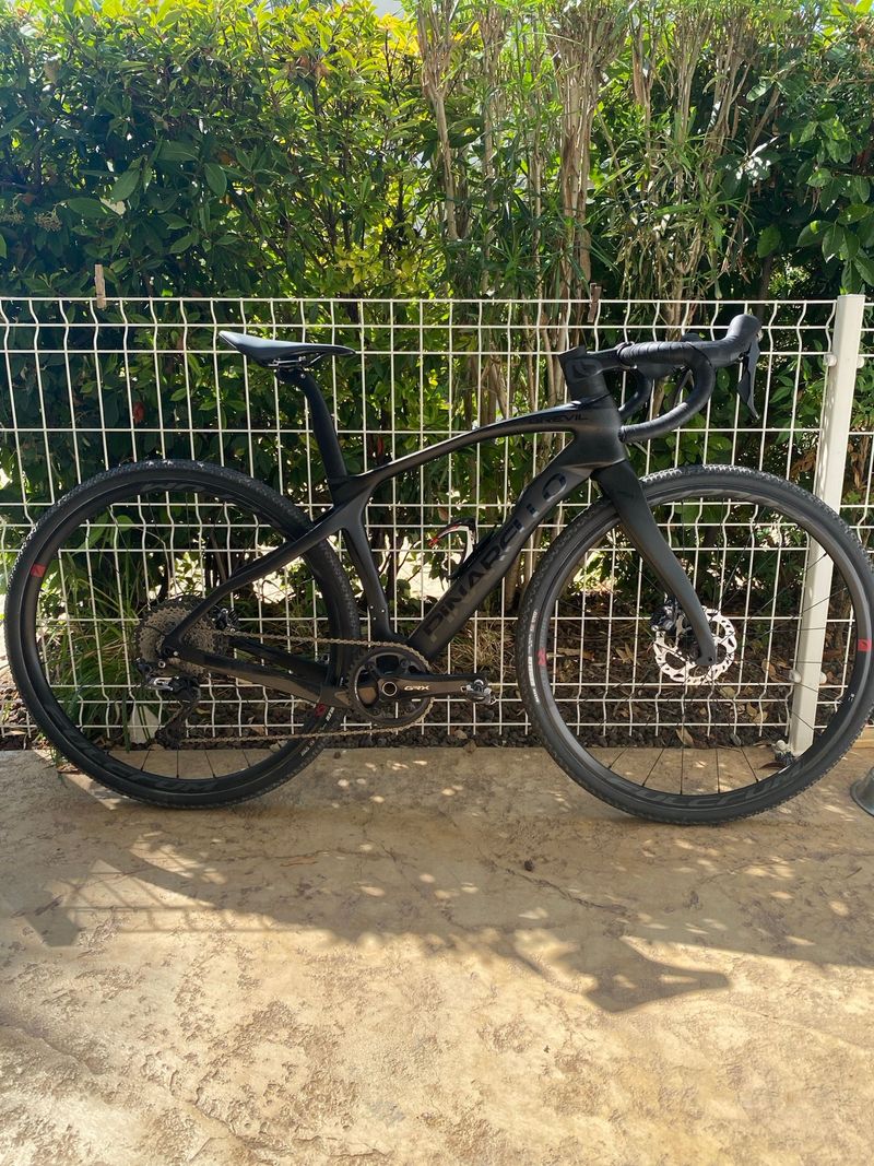 Brugt Pinarello GREVIL F7 - SHIMANO GRX 820 2024 2024 Road & Gravel