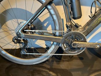 Używany Scott Solace eRIDE 10 2024 2024 Road & Gravel — zdjęcie 2 z 14