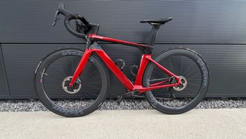 Cannondale SystemSix Carbon Ultegra Di2 2023 2023 Road & Gravel usato