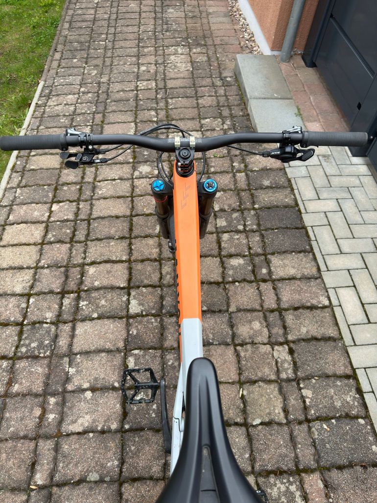 Gebrauchtes Canyon Strive CFR 2023 2023 Mountainbike, Orange, 29 — Bild 6 von 7