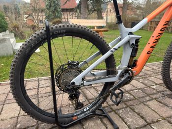 Gebrauchtes Canyon Strive CFR 2023 2023 Mountainbike, Orange, 29 — Bild 4 von 7