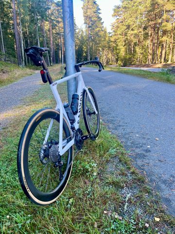 Tweedehands Canyon Aeroad Shimano Ultegra Di2 2025 Road & Gravel — afbeelding 6 van 7