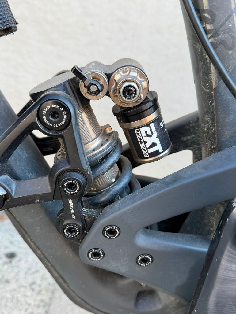 Brugt Evil The Offering V2 2022 Mountainbike — billede 6 af 9