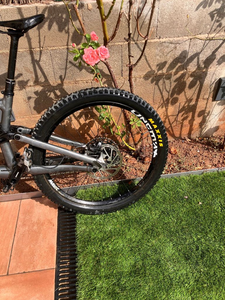 Specialized Status 160 2023 2023 Mountainbike usato, Nero — immagine 8 di 10