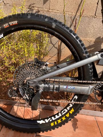 Käytetty Specialized Status 160 2023 2023 Mountainbike — kuva 4 / 10