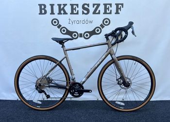 Używany Fuji Jari 2.5 2025 2025 Road & Gravel — zdjęcie 3 z 14